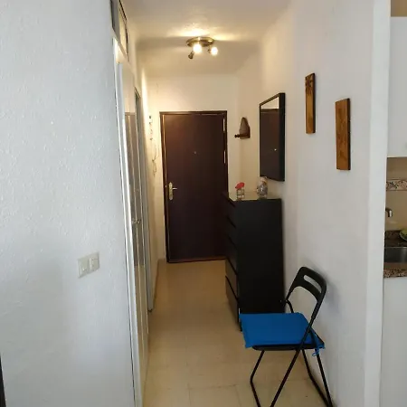 Two Minutes Beach 4th Floor, Torremolinos, Wifi, Kitchen. Two Beds * Torremolinos